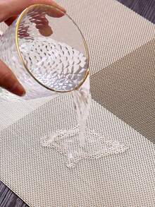 2 件装欧式 PVC 餐垫，耐热防水，适用于家庭厨房餐厅 - 查看 7