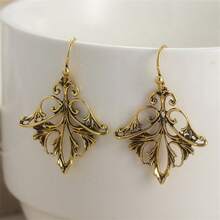 1 Pair Vintage Gold Color Carving Flower Drop Earrings For Women Geometry Party Daily Wear - Gold Color - View 4