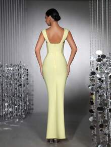 Sexy One-Shoulder Square Neck Sleeveless Sparkling Rhinestone Bodycon Mini Dress, Suitable For Dates, Singles Parties, Gatherings, Balls, Graduations, Galas, Weddings, Formal Occasions, Evening Gowns - Light Yellow - View 9