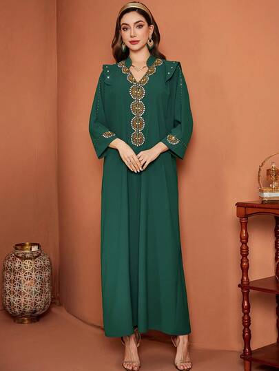 Đầm maxi cổ chữ V đính cườm độc đáo, màu xanh ngọc lục bảo, trang phục Hồi giáo kiểu Ả Rập dành cho phụ nữ.