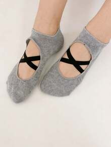 1/8 đôi tất tập Yoga/Pilates chống trượt, thoáng khí, thấm hút mồ hôi (Chỉ có tất, không kèm ván tập) - Nhiều màu - Xem 20