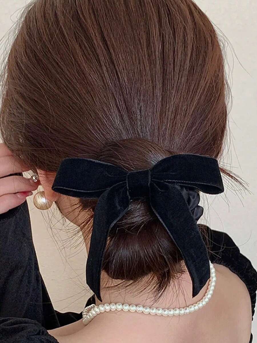 1个女士黑色丝绒蝴蝶结发圈，适合日常、夏季、度假、旅行，可作马尾辫发圈、橡皮筋发带、发绳。 - 黑色蝴蝶結 - 查看 1