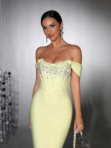 Sexy One-Shoulder Square Neck Sleeveless Sparkling Rhinestone Bodycon Mini Dress, Suitable For Dates, Singles Parties, Gatherings, Balls, Graduations, Galas, Weddings, Formal Occasions, Evening Gowns - Light Yellow - View 3
