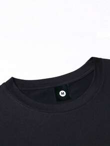 Men's Regular Fit Short Sleeve T-Shirt & Shorts Set, Personality Printed Stylish Casual Outdoor Wear, Pocket & Drawstring Waist Pants, 2 Piece Set,T-Shirt And Shorts Set, Two Piece Set, Casual Set, Summer Outfit, Lounge Set, Short Sleeve Set, Cotton Set, Mens Set,Matching Set, Sport Set, Tracksuit Set, Comfort Set, Daily Outfit, Lounge Wear,Casual Wear,Cotton T-Shirt, Casual Tee, Short Sleeve, Crew Neck, Vintage Tee, Fashion T-Shirt, Loose Fit, Regular Fit,Shorts, Casual Shorts, Summer Shorts, Cotton Shorts, Athletic Shorts, Gym Shorts, Lounge Shorts, Beach Shorts,Daily Shorts,Outdoor Wear,Printed Set - 黑頂 - 查看 6