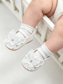 女婴公主玛丽珍鞋 婴儿学步鞋 蕾丝花朵学步鞋 婴儿床鞋 镶钻软底防滑白色洗礼服鞋 - 白色 - 查看 10