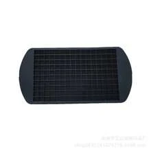 这款小巧的方形硅胶冰格（160格）具有优异的耐寒性和耐用性，适用于制作冰块和布丁，方便在家中、酒吧和其他场所使用。关键词：冰块、冰格、冰模、新年、家居用品、厨房、个性化礼品。 - 彩色 - 查看 11