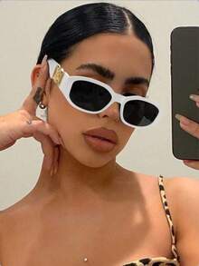 1pc Fashionable INS-Style Small Square Frame Fashion Glasses, Suitable For Outings, Travel, Photography, Music Festivals, Parties - White - View 2