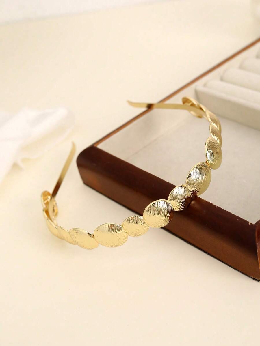 Asymmetrical Metal Textured Circular Hair Hoop, Elegant And Chic Hair Accessory,Summer,Holiday,Travel - Multicolor - View 1