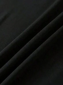 1 pieza de camiseta de verano 2026, estilo casual, de gran tamaño para mujer, con estampado gráfico llamativo, de manga corta, holgada y cómoda, 180g, 100% algodón. - Negro - Ver 4