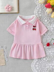 Vestido de polo para perros rosa, transpirable y amigable con la piel, con decoración 3D de cerezas, adecuado para perros pequeños y medianos en primavera y verano - Rosa - Ver 2