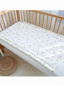 1pc Baby Crib Mattress Pad, Soft Plush Fabric Warm Cushion, Nursery Bed Mattress, Children Bedding, Reversible & Washable - Golden Star and Moon - View 2