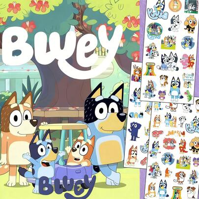 Bluey 1pc 2026 热门 Bruy 贴纸来啦！经典角色 Bruy、Bingo 和 Bandit 等应有尽有，还有大量可爱俏皮的款式，瞬间营造出童趣盎然的氛围！