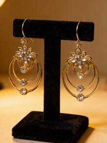 1 Đôi bông tai vòng lớn nhiều lớp ngoại cỡ, bông tai cao cấp cá tính, phong cách Âu Mỹ. - Vàng - Xem 2