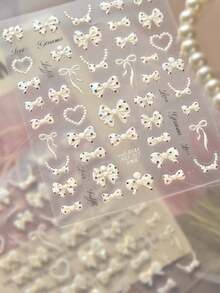 1片 5D經典優雅蝴蝶結美甲貼紙 可愛黑白緞帶蝴蝶結 自黏式轉印貼片美甲裝飾貼花 DIY貼飾 - 白色 - 查看 4