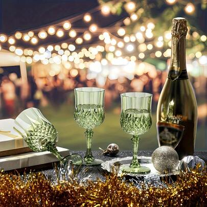 1pc Retro European Style Plastic High Stem Wine Glass, 7oz Detachable Embossed Champagne Cup, Vintage Green Plastic Cup For Wedding Party Drinking, Green Plastic Cup, Plastic Wine Cup For Party, Suitable For Wedding, Daily Entertainment Gathering, Etc.