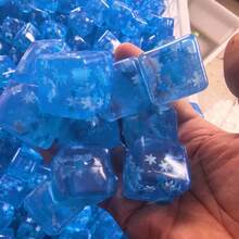1pc Malt Sugar Snowflake Squishy Toy, Stress Relief Squeeze Toy, Slow Rebound, Birthday/Easter/Back To School/Christmas Gift - Multicolor - View 7