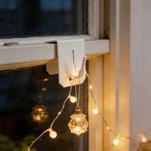 6/12/24pcs Universal Window Hanging Clips, Suitable For Decorations, White, Applicable For String Lights, Christmas Stars, Curtain Lights, Easter Decorations And Display Shelves - Multicolor - View 1