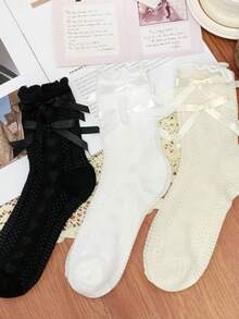 1/3 Đôi tất dài đến bắp chân kiểu Lolita mới mùa xuân/hè, dễ thương, hình trái tim rỗng và nơ. - Nhiều màu - Xem 10