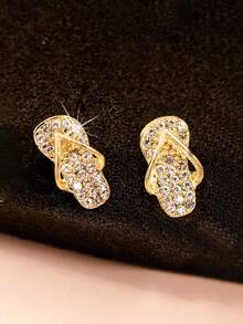 1 Pair Creative Crystal Embellished Flip Flop Earrings, Funny Thong Shaped Golden Jewelry Earrings, Suitable For Daily Wear, Gift For Friends - Multicolor 12 - View 8