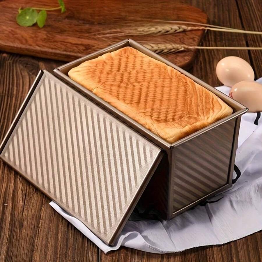 Lidded Toast Mold + 3 Free Scrapers - Diagonal Textured Non-Stick Surface, Fast Heat Conduction, Durable & Easy Demold For Homemade Loaves