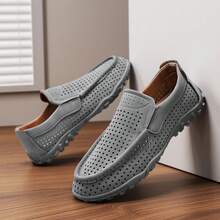 Nuevos mocasines de malla para hombres, zapatos casuales y cómodos de slip-on, zapatillas deportivas de moda, diseño versátil, el mejor vendedor del verano - Gris - Ver 2