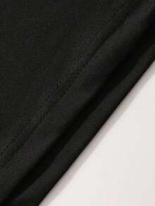 Schwarzes, kurzärmeliges Oversize-T-Shirt für Herren mit Grafikprint, Sommeroberteil - Schwarz - Übersicht 7