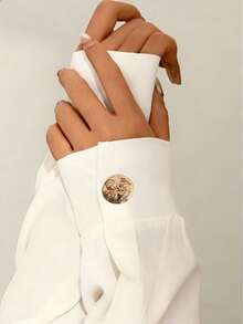 1 pieza 2026 Nuevos gemelos y broches de solapa elegantes y de moda con estilo europeo, múltiples opciones: redondos dorados, con forma de concha - Dorado - Ver 3