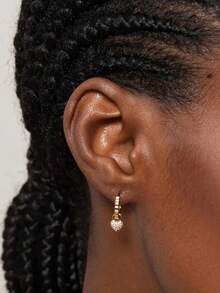 一对奢华独特设计师款925纯银心形立方氧化锆水滴几何纹理公主耳环，适合女性日常及派对佩戴 - Exquisite Hoop Earrings - 查看 3