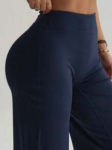 Pantalones deportivos de cintura alta minimalistas para mujer, con piernas anchas, para fitness y running. Leggings casuales cómodos, de gran elasticidad y acampanados, ideales para yoga y uso diario. Color: Negro - Azul marino - Ver 6