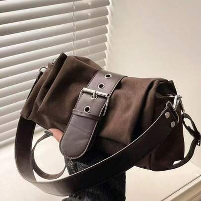 Túi vuông thời trang cổ điển mới, trang trí khóa kim loại, túi đeo vai nắp gập. Dây đeo vai dài có thể điều chỉnh, dung tích nhỏ, nhẹ, tối giản, màu trơn mềm mại. Thích hợp cho phụ nữ sử dụng hàng ngày, đi chơi, đi làm, đi nghỉ mát và đi học.