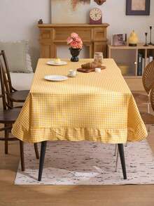 1pc Minimalist Style Yellow Plaid Ruffle Tablecloth, American Farmhouse Style Kitchen, Dining Table, Coffee Table, TV Stand, Entryway, Suitable Holidays, Parties, Weddings, Banquets, All Season Photography Background - Yellow - View 4