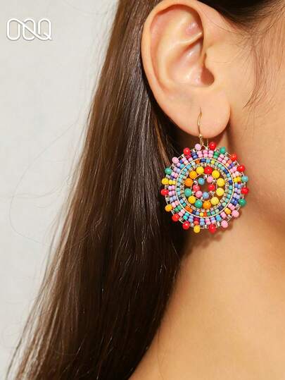 OOQ 1 Pair Handmade Bohemian Style Beaded Round Earrings, Fashion Minimalist Earrings For Women, Suitable For Summer Beach Outfit, Any Occasion, Wedding, Bridesmaid Gift (Handmade Seed Bead Color, Quantity And Position Random)