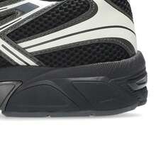 Asics 男女通用 GEL-1130 休闲运动鞋，低帮 1203A609-001 - 黑與白 - 查看 6