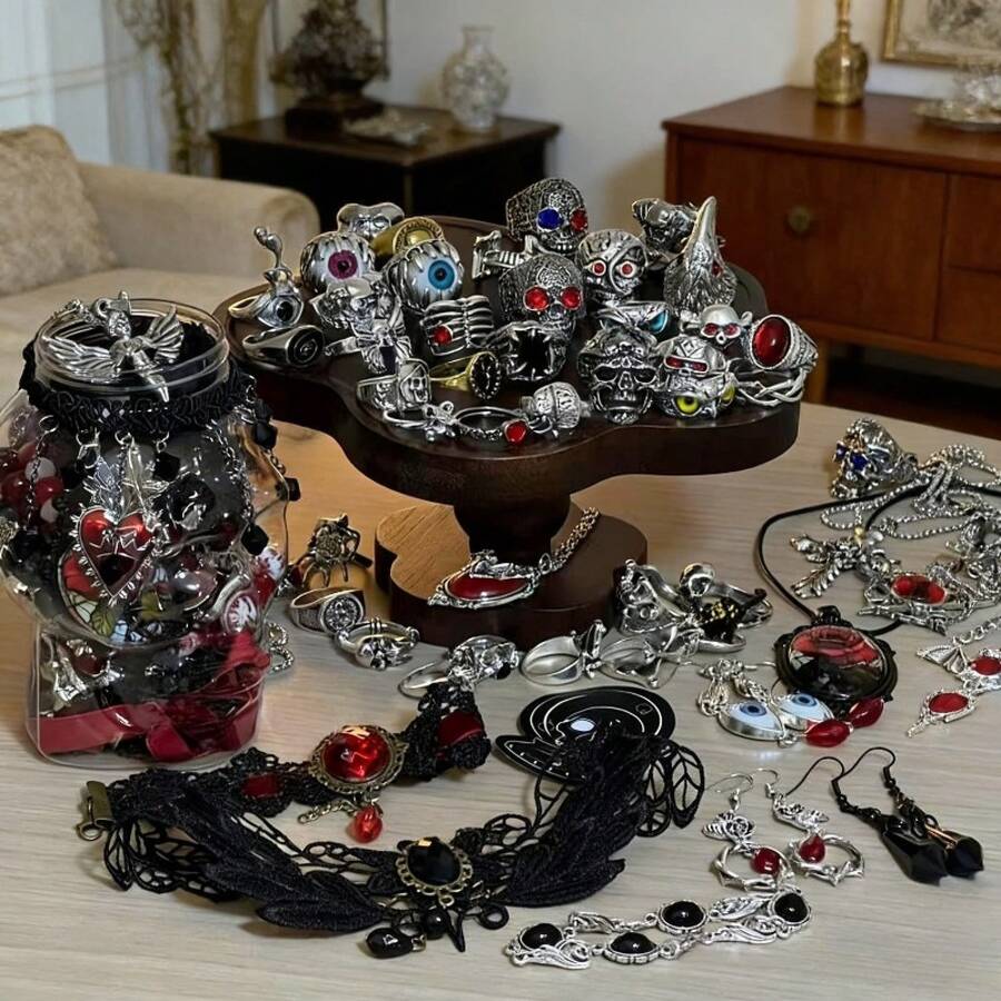15-Piece Gothic Witch Jewelry Jar Gift Box, Dark Romantic With A Mix Of Gothic * Bohemian * Punk Styles, Necklace/Earring/Ring/Bracelet Set, Perfect Unique Romantic Gift For Cool People, Suitable For Halloween. - 15件神秘珠寶 - 查看 1