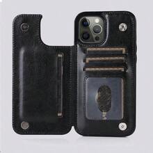 Una funda para iPhone 16 con estampado Patrón piel leopardo blanco negro, con diseño de múltiples ranuras y función de cartera, y cierre magnético de gran potencia | Acabado artesanal con textura de cuero, diseño unisex, ideal para el uso diario y como regalo - Negro - Ver 2