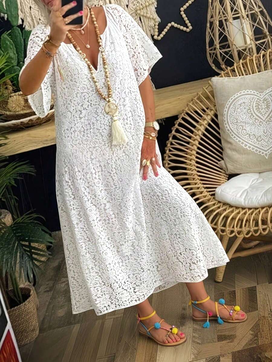 女款大尺碼白色蕾絲短袖長版寬鬆洋裝,波希米亞風 A 字領短袖梭織布料優雅度假夏季連身裙 - 白色 - 查看 1