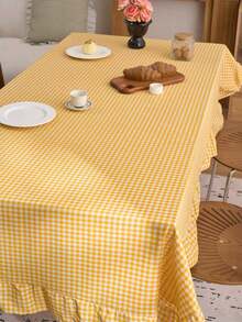 1pc Minimalist Style Yellow Plaid Ruffle Tablecloth, American Farmhouse Style Kitchen, Dining Table, Coffee Table, TV Stand, Entryway, Suitable Holidays, Parties, Weddings, Banquets, All Season Photography Background - Yellow - View 2