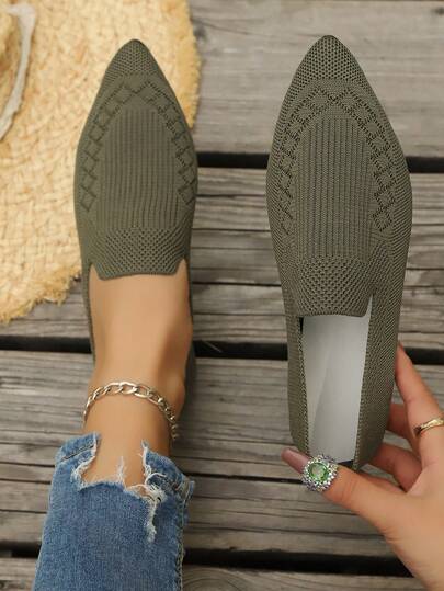 2026 Women's Fashionable Solid Color Breathable Loafers, Slip-On Casual Shoes Without Laces, Soft Sole Easy Wear Moccasins