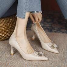 Women Flats - Apricot - View 4