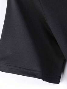 Men's Regular Fit Short Sleeve T-Shirt & Shorts Set, Personality Printed Stylish Casual Outdoor Wear, Pocket & Drawstring Waist Pants, 2 Piece Set,T-Shirt And Shorts Set, Two Piece Set, Casual Set, Summer Outfit, Lounge Set, Short Sleeve Set, Cotton Set, Mens Set,Matching Set, Sport Set, Tracksuit Set, Comfort Set, Daily Outfit, Lounge Wear,Casual Wear,Cotton T-Shirt, Casual Tee, Short Sleeve, Crew Neck, Vintage Tee, Fashion T-Shirt, Loose Fit, Regular Fit,Shorts, Casual Shorts, Summer Shorts, Cotton Shorts, Athletic Shorts, Gym Shorts, Lounge Shorts, Beach Shorts,Daily Shorts,Outdoor Wear,Printed Set - 黑頂 - 查看 7