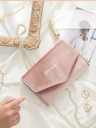 1 Túi đựng trang sức và phụ kiện bằng nhung hồng, túi xách tay/túi cầm tay cho nữ/bé gái, dung tích lớn, chống bụi, dùng để đựng đồ trang điểm, phụ kiện tóc khi đi du lịch, có nút bấm, thích hợp cho các vật dụng cần thiết khi đi nghỉ mát, như nhẫn, dây chuyền, khuyên tai, son môi, mẫu nước hoa, dụng cụ trang điểm, trang sức và phụ kiện, dành cho nữ, sinh viên, nữ sinh, làm quà tặng sinh nhật, quà tặng bạn bè, quà tặng ngày lễ.
