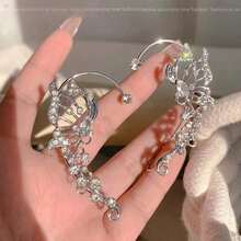 2Pcs Fashion Style Shiny Butterfly Ear Wrap, Elf Earrings Fairy Ear Climber Luxury No Piercing Clip On Earrings - 銀色 - 查看 5