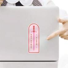 1张7英寸可移除防水户外PVC耐用乙烯基贴纸，图案为“你永不屈服”，粉色宝剑，充满奇幻励志语录，展现女性力量和战士美学，深受Z世代喜爱。适用于笔记本电脑、水瓶、滑板、头盔、日记本、汽车保险杠、笔记本、宿舍装饰、旅行箱、汽车、摩托车、门窗玻璃等。是送给13-30岁青少年、女孩、男孩以及支持女性力量的粉丝的理想礼物。创意装饰贴纸，防水乙烯基材质，适用于任何光滑表面。 - 7*2.7英寸 - 查看 7