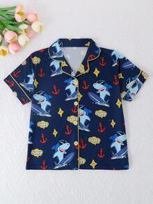 2 pezzi/set Pigiama casual da ragazzo con polo a maniche corte e pantaloncini con stampa squalo, ignifugo, adatto per tutte le stagioni - Multicolore - Visualizzare 3