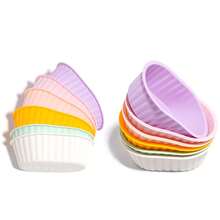 12个装硅胶椭圆形蛋糕模具，迷你玛芬和纸杯蛋糕烘焙托盘，适用于空气炸锅、微波炉、烤箱和洗碗机 - 查看 18