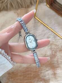 1PC Small Exquisite And Elegant Fashion Simple Number Women's Bracelet Watch Square Elegant Quartz Watches, Suitable For Daily Wear, Birthday Gift - Silver - View 3
