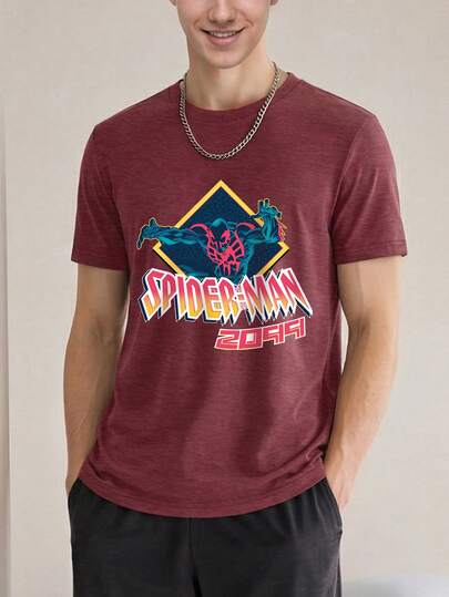  Esta camiseta de manga corta lavada y unisex con colaboración de Marvel presenta una estampa del Cibernético 2099. Hecha de tela premium, es una pieza ideal para el verano, versátil, práctica, cómoda, transpirable y fácil de combinar. Se puede usar sola o en capas y es adecuada para todas las estaciones. Perfecta para el verano, el campamento de verano, las vacaciones, el uso diario y los deportes.