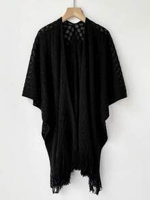 一件优雅百搭的镂空针织披肩，春夏轻薄开衫围巾，女士长流苏设计，适合海滩、度假等场合。 - 彩色 - 查看 9