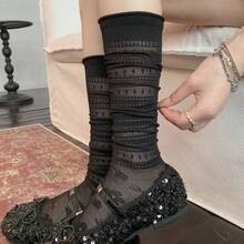 1 Pair Spring/Summer Lightweight Solid Color Jacquard Hollow Floral Pattern Knee-High Socks For Women, Sweet Seamless Versatile Slouch Socks - View 3