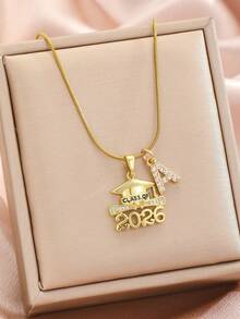 1 chiếc mặt dây chuyền hình nơ tốt nghiệp bằng thép không gỉ mạ vàng 18K đính đá Cubic Zirconia, 26 chữ cái, thích hợp cho sinh viên tốt nghiệp năm 2026, quà lưu niệm lễ tốt nghiệp, trang phục hàng ngày cho sinh viên, quà tặng tựu trường và tốt nghiệp. - Vàng - Xem 1
